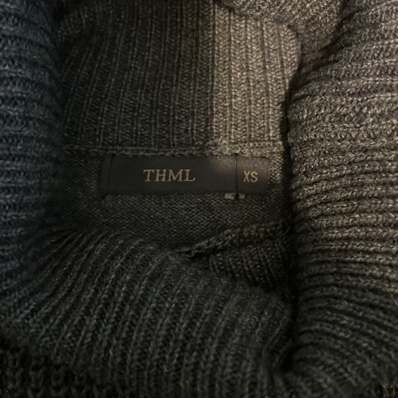 THML cowl neck sweater Size XS Two-tone gray and black - Picture 4 of 7